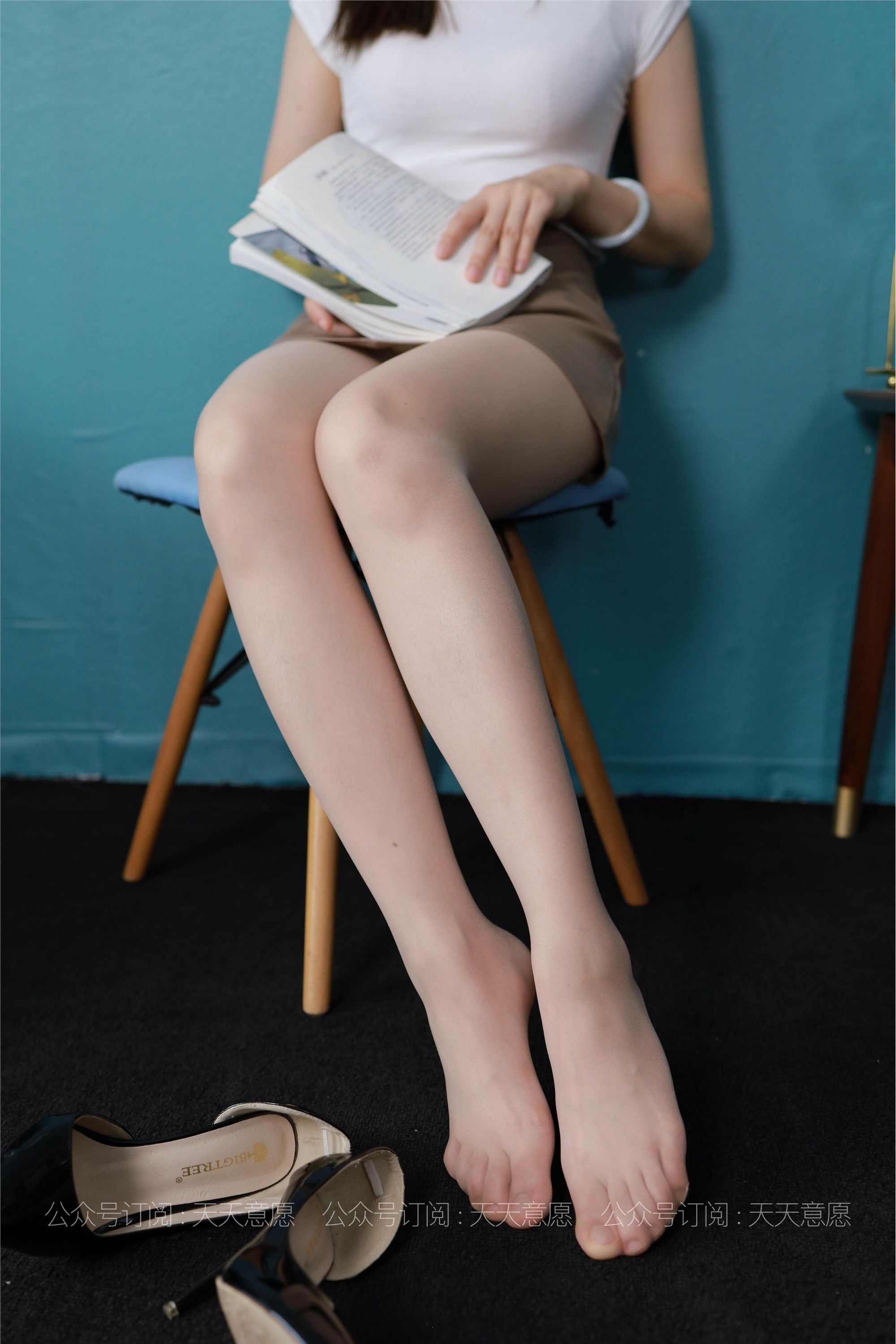 IESS异思趣向  2021.06.27 丝享家845：小婕《书中颜如玉》